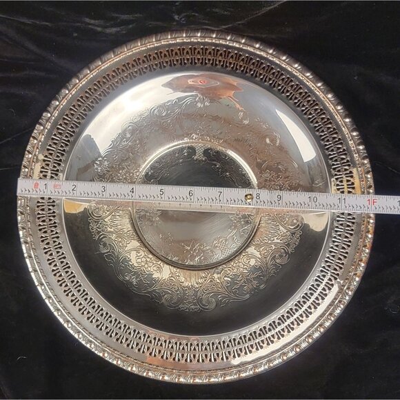 Vintage International Silver Company silver plated tray - Picture 11 of 12